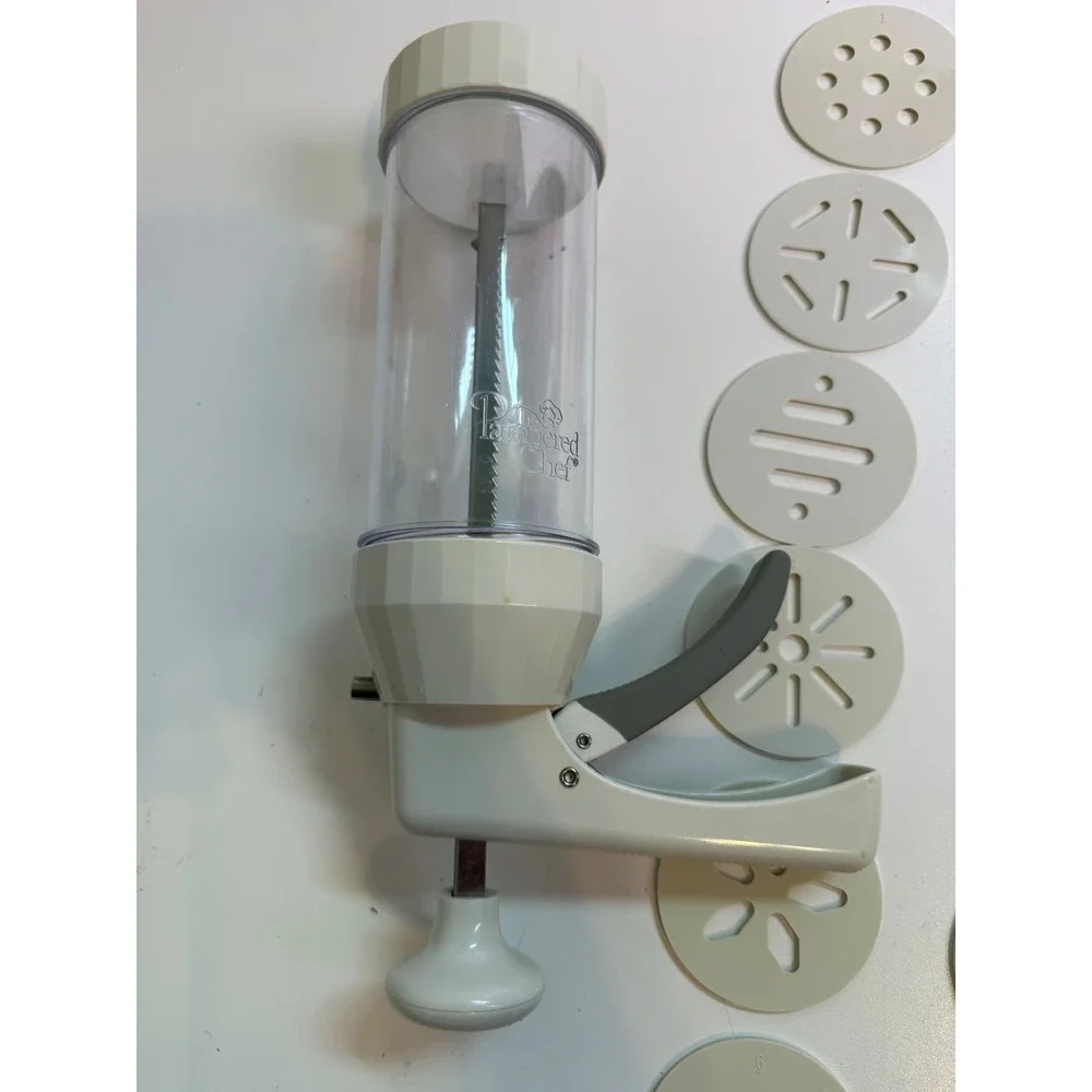 Pampered Chef Cookie‎ Press 1525 White Clear with 16 Shaping Discs Spritz Maker